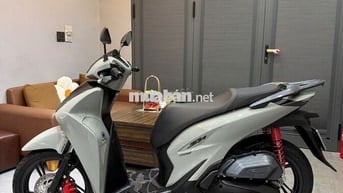 Honda SH160i ABS 2026 Xám 300 km