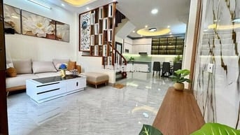 Bán nhà Xuân Thủy, Cầu Giấy, Gần mặt phố, Kinh doanh, 50m2, 14 tỷ