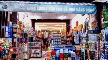 Bán gấp nhà 1 lầu 6x20 ngay chợ phú lợi đang cho thuê 20tr/tháng 850tr