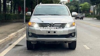 Toyota Fortuner 2013 máy xăng 1 cầu cực chất đẹp