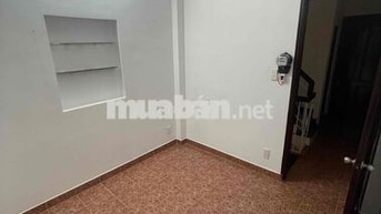 PHÒNG CHO THUÊ QUẬN 5 TRẦN BÌNH TRỌNG CÓ BAN CÔNG