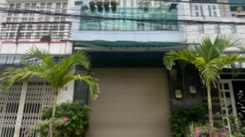 Nhà mặt tiền đường 27 phường Bình Phú cần bán.