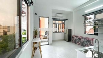 Căn Hộ Studio Trống Sẵn Đầy Đủ Nội Thất Trung Tâm Q7