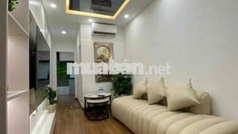 Bán tập thể mặt phố Thi Sách 80m, 2PN, sát Phố Cổ, ô tô đỗ cửa