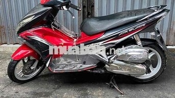 Honda Air Blade Đỏ đen