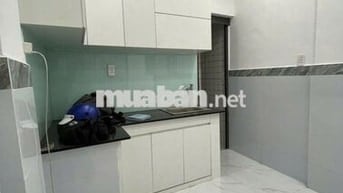 Nhà P. Linh Chiểu Thủ Đức, SHR, Ngay Chợ Thủ Đức - Chỉ 2,05 Tỷ (TL)