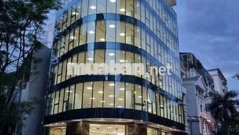 ❗THUÊ NHANH BUILDING LÔ GÓC FULL NỘI THẤT – DỊCH VỌNG HẬU, CẦU GIẤY