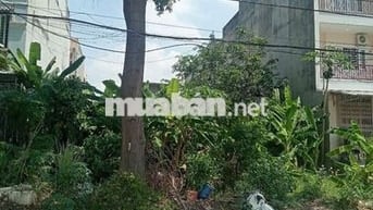 bán gấp lô đất đối diện công viên KDC conic DT 6m x 18m