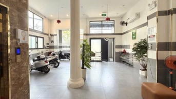Nhỉnh 27 tỷ có CHDV 5lầu mới ngang 7.3m 117m2 15PN HXT Lê Quang Định