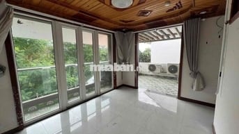cho thuê biệt thự kdc phước kiển a có thang máy