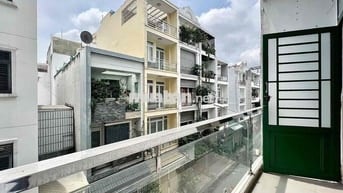 Cho thuê phòng ban công gần Đầm Sen 4.000.000/tháng