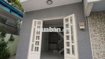 bán gấp căn .nơ trang long .BT. 26m². 