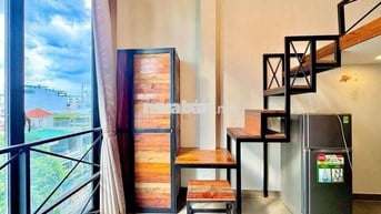 Phòng nhà thang máy có Gác có Ban công cửa sổ trời lớn gần VLU UTH FTU