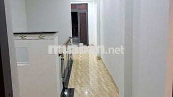 Nhà Nha trang -2t cho thuê 30tr  Nguyễn Thị Minh Khai cách biển 800m i