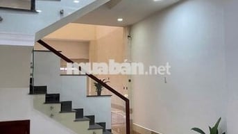 Cho thuê nhà KDC Hồng Đào 5PN đối diện Vạn Phúc, QL13 Thủ Đức ,hẻm 520