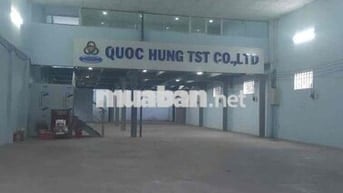 kho dien tich tổng 450m đuog xe cont xtt hoc mon