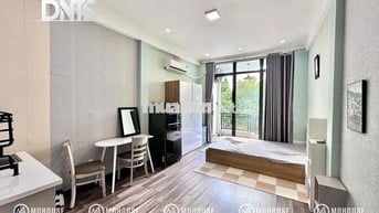 Chốt Căn hộ Balcony_Cửa sổ_Đón nắng_Sạch sẽ_Full NT_CMT8Q3
