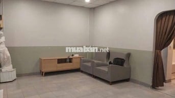 CHO THUÊ NHÀ 3 MẶT TIỀN HẺM XE HƠI - GẦN CHỢ TAM HÀ  LINH ĐÔNG.