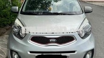 KIA Morning số sàn màu Bạc