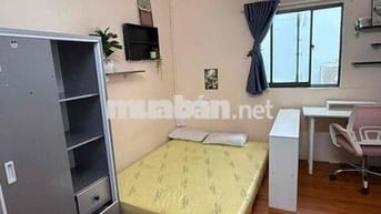 CẦN CHO THUÊ CĂN HỘ STUDIO CỬA SỔ TRỜI FULL NT NGAY TRUNG TÂM Q3