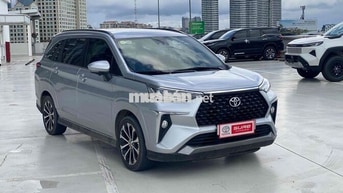 Toyota Veloz Cross 2023 TOP 48.000km Bạc