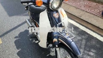 Honda Cub 50cc Xanh trắng Êm ái