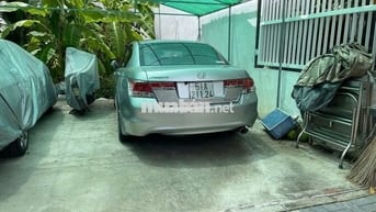 Accord 2.4 AT nhập Thailand , máy zin từ nắp cò.