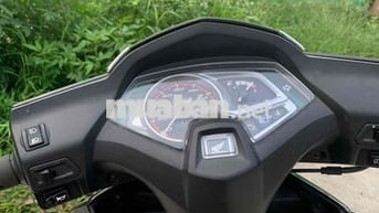 Honda Airblade2011-Bạc