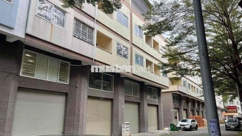 CHO THUÊ NHÀ NGUYÊN CĂN GOLD TOWN TRUNG TÂM THÀNH PHỐ MỚI
