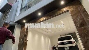 cần bán gấp nhà mới cạnh phố nguyễn văn cừ
