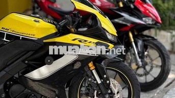 Yamaha R15 V3