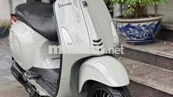 Piaggio Vespa Sprint 125 3Vie biển đẹp