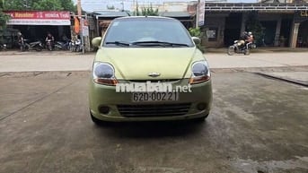 Chevrolet Spark Xanh lá