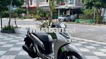Honda SH Mode màu Bạc