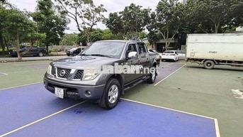 Navara số sàn 2 cầu 2013 xe zin không lỗi