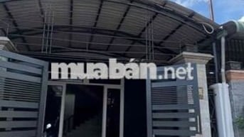 Nhà Riêng phù hợp cho sự yên tĩnh sạch sẽ Tại Thuận An