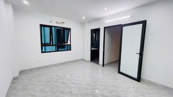 32m 5 tầng 6ty2 TRUNG TỰU - NHÀ MỚI  - Ô TÔ ĐỖ Kinh Doanh 