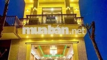 Nhà 2 lầu full nội thất KDC Hồng Loan