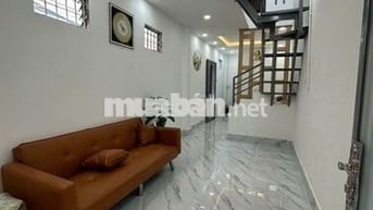 Bán NR tại 172/29 Sư Vạn Hạnh, p9, Q5, HCM giá tốt 4,3 tỷ, 23m2
