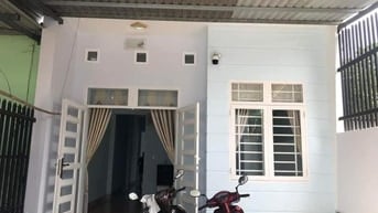 Hạ giá bán gấp nhà ấp Chợ Tân Phú Trung 85m2 Sổ Hồng Riêng 850 triệu