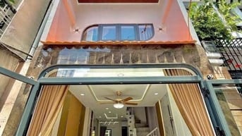 NHÀ MỚI Ở NGAY HXH THÍCH QUẢNG ĐỨC PHƯỜNG ĐỨC NHUẬN QUẬN PHÚ NHUẬN SHR