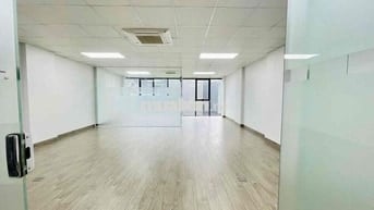 BÓC TEM SÀN VĂN PHÒNG ĐẸP KENG PHỐ THÁI HÀ - ĐỐNG ĐA 110M GIÁ CHỈ 15TR