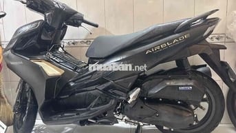 Honda Air Blade 2025 Đen Vàng