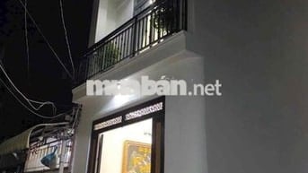 nhà góc 2 mặt tiền HT07, Q12, 3.5x8m, 1 lầu 2PN 2 ban công