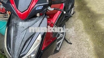 Honda Air Blade FI Đỏ đen Đã sử dụng