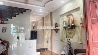 NHỈNH 4 TỶ + NHÀ 3 TẦNG 4PN HXH QUAY ĐẦU ĐƯỜNG SỐ 8 LINH XUÂN  HCM