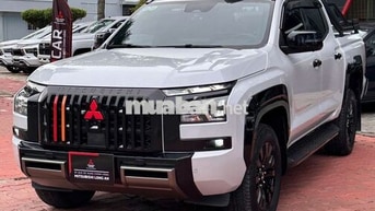 MITSUBISHI TRITON ATHLETE 2 CẦU – MODEL MỚI NHẤT