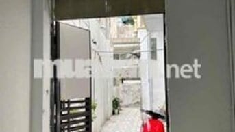 Cần cho thuê nhà riêng 2 tầng ngõ 96 chợ hàng