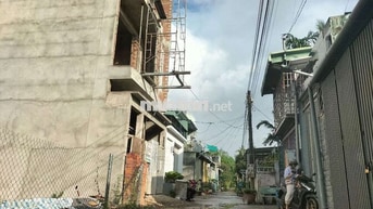  🆘🆘 giá rẻ giật mình bình nhâm 2ty069t đường thông ôtô phải nhanh ạ