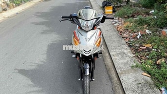 Yamaha Exciter 135 Bạc Đen Cam